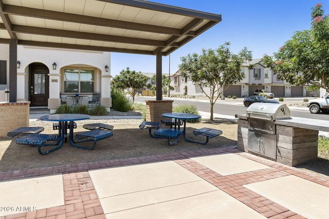 778 S OLYMPIC Drive, Gilbert, AZ 85296