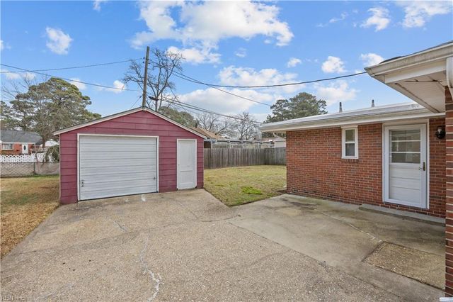 172 W Bayview BLVD, Norfolk, VA 23503