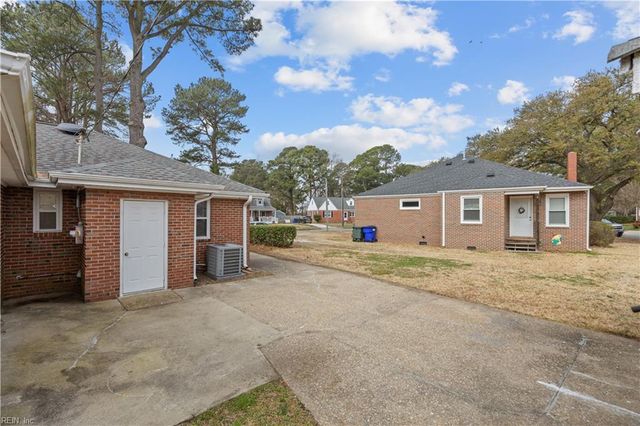 172 W Bayview BLVD, Norfolk, VA 23503