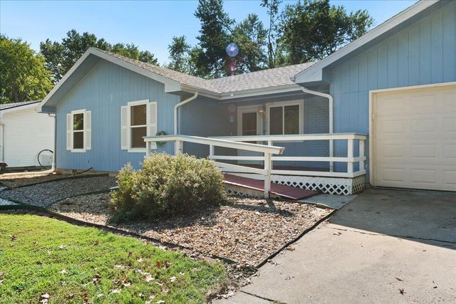 3036 West Countryside Drive, Springfield, MO 65807