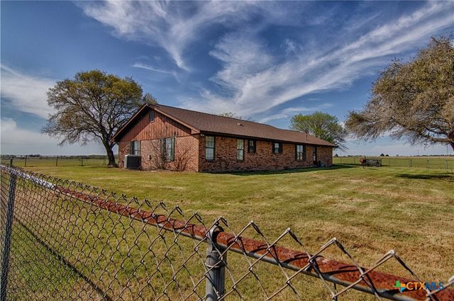 11552 Fm 1383, Schulenburg, TX 78956