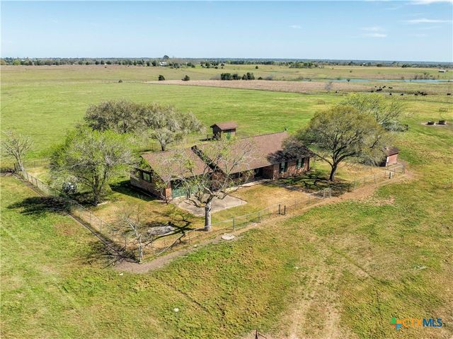 11552 Fm 1383, Schulenburg, TX 78956