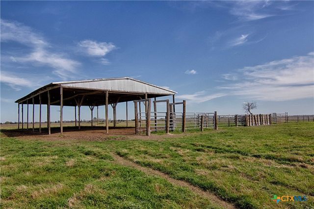 11552 Fm 1383, Schulenburg, TX 78956