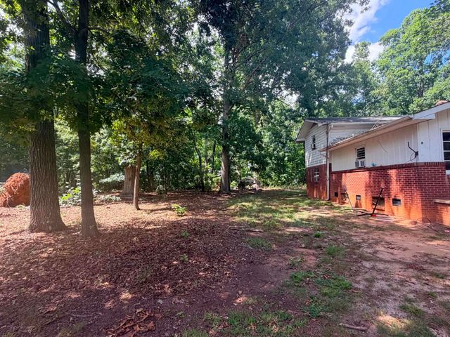 1663 Harris Henrietta Road, Forest City, NC 28043