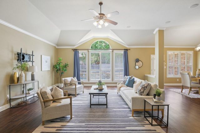 10525 Roy Butler DR, Austin, TX 78717