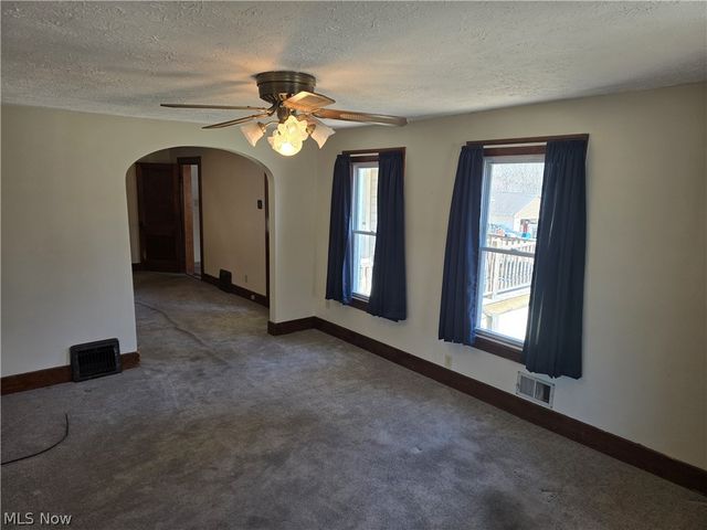 267 Milan Avenue, Amherst, OH 44001