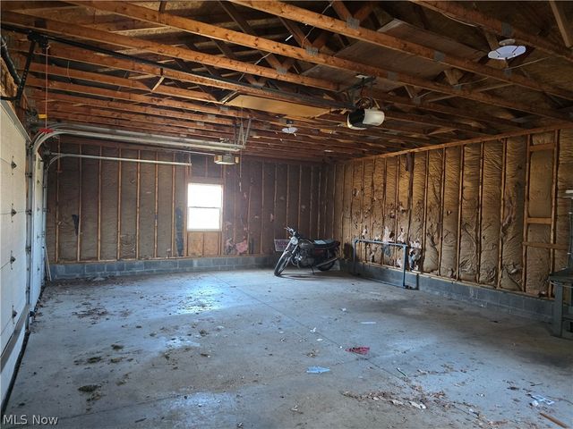 267 Milan Avenue, Amherst, OH 44001
