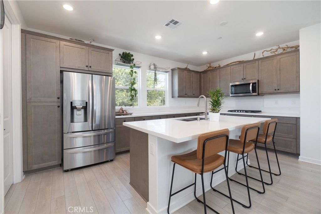 Image 20 of property listing at 27659 S Rockcrest, San Pedro, CA 90731