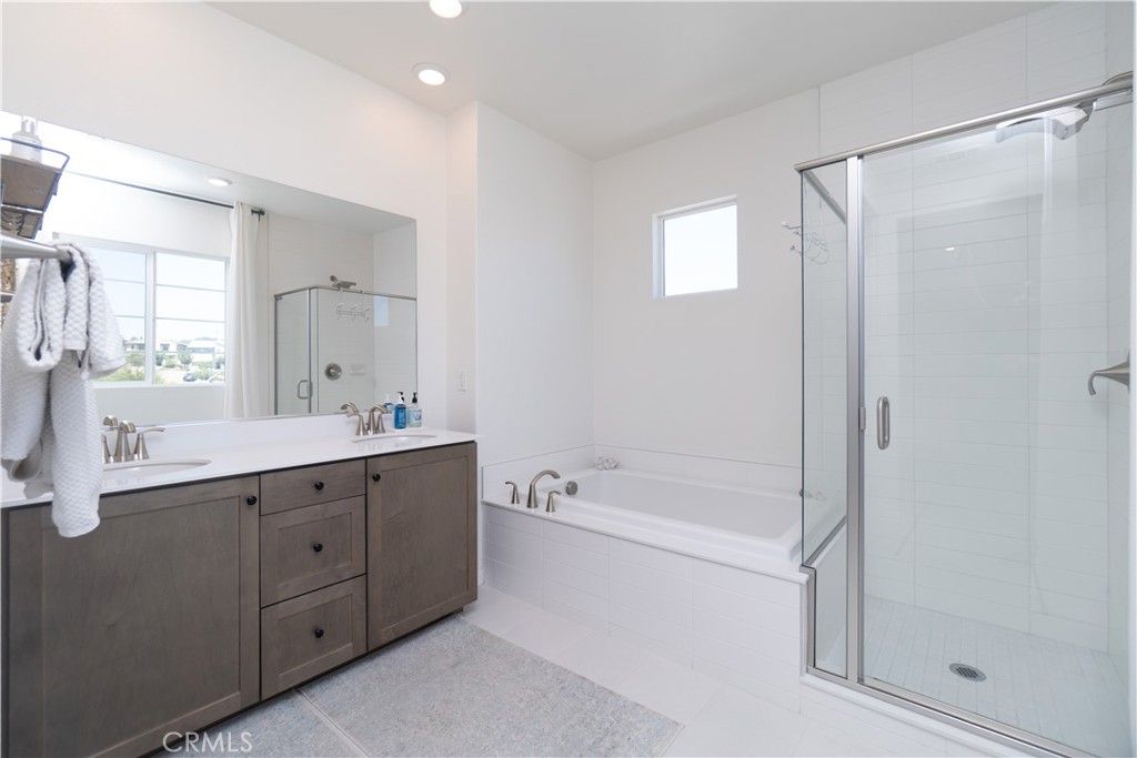 Image 33 of property listing at 27659 S Rockcrest, San Pedro, CA 90731