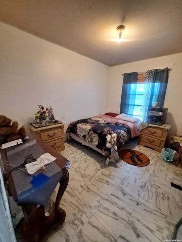 2415 Gunsmoke, San Antonio, TX 78227