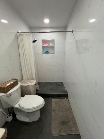 9770 SW 13th Ter, Miami, FL 33174