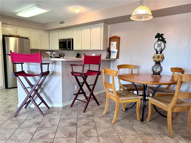 15125 Leeward Dr 10, Corpus Christi, TX 78418