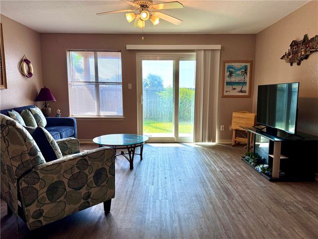 15125 Leeward Dr 10, Corpus Christi, TX 78418