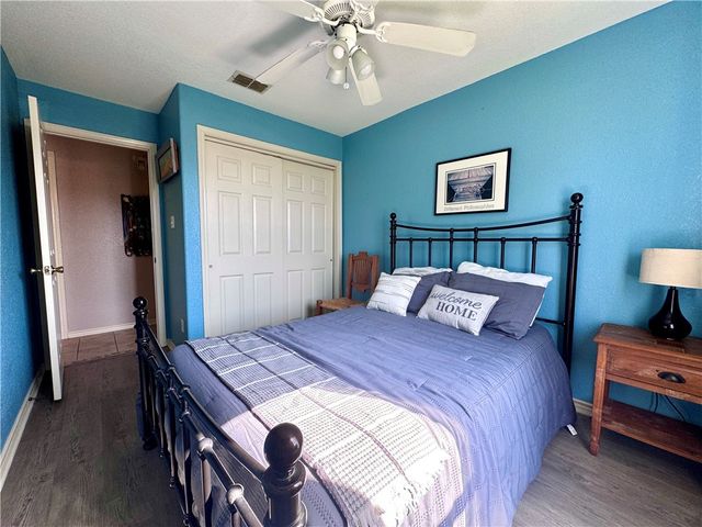 15125 Leeward Dr 10, Corpus Christi, TX 78418