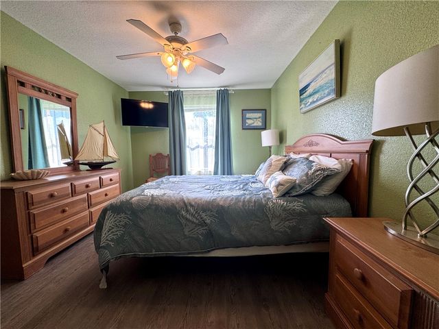 15125 Leeward Dr 10, Corpus Christi, TX 78418