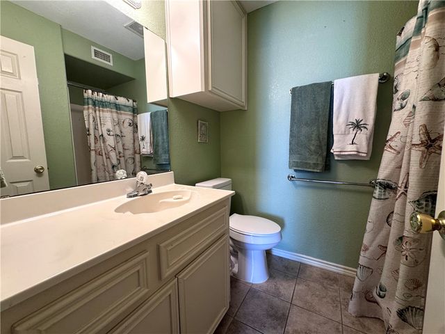 15125 Leeward Dr 10, Corpus Christi, TX 78418