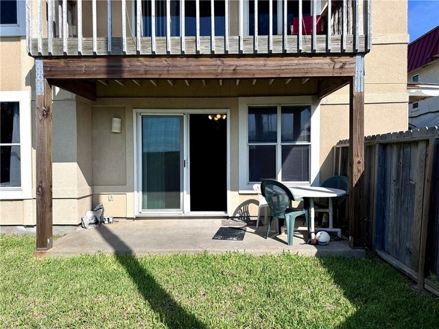 15125 Leeward Dr 10, Corpus Christi, TX 78418