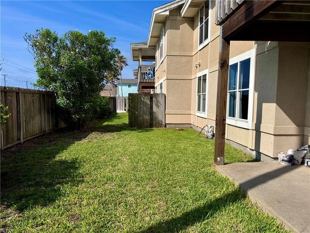 15125 Leeward Dr 10, Corpus Christi, TX 78418