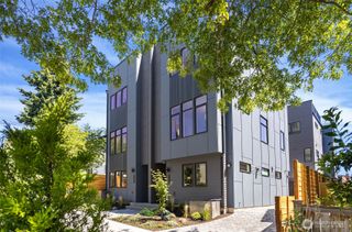 4432 Dayton Avenue N, Seattle, WA 98103