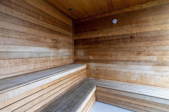 201 SW 17th Road 602, Miami, FL 33129