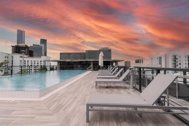 201 SW 17th Road 602, Miami, FL 33129