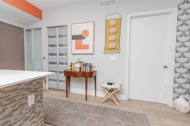 201 SW 17th Road 602, Miami, FL 33129