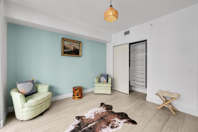 201 SW 17th Road 602, Miami, FL 33129