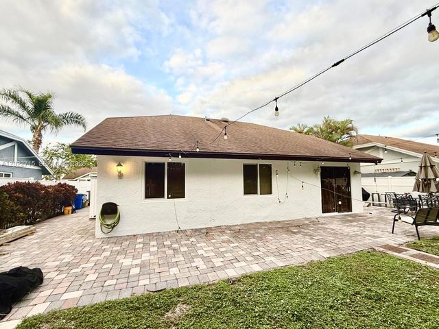 10669 Boca Entrada Blvd, Boca Raton, FL 33428