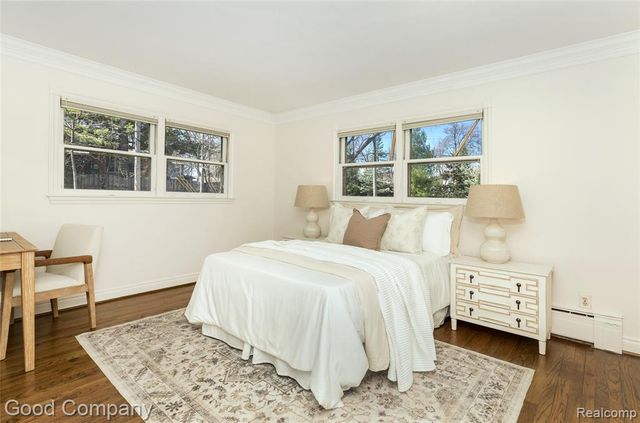 2135 Vinsetta Boulevard, Royal Oak, MI 48073