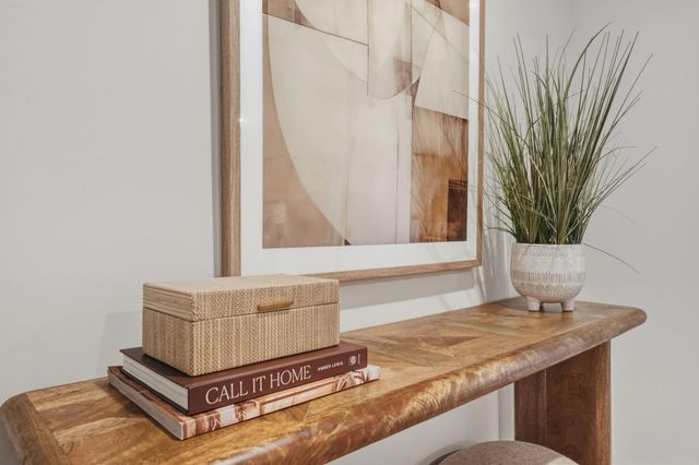 1539 Creekwood Dr, New Richmond, WI 54017