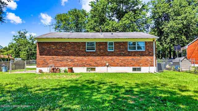 7507 Pintail Dr, Louisville, KY 40258