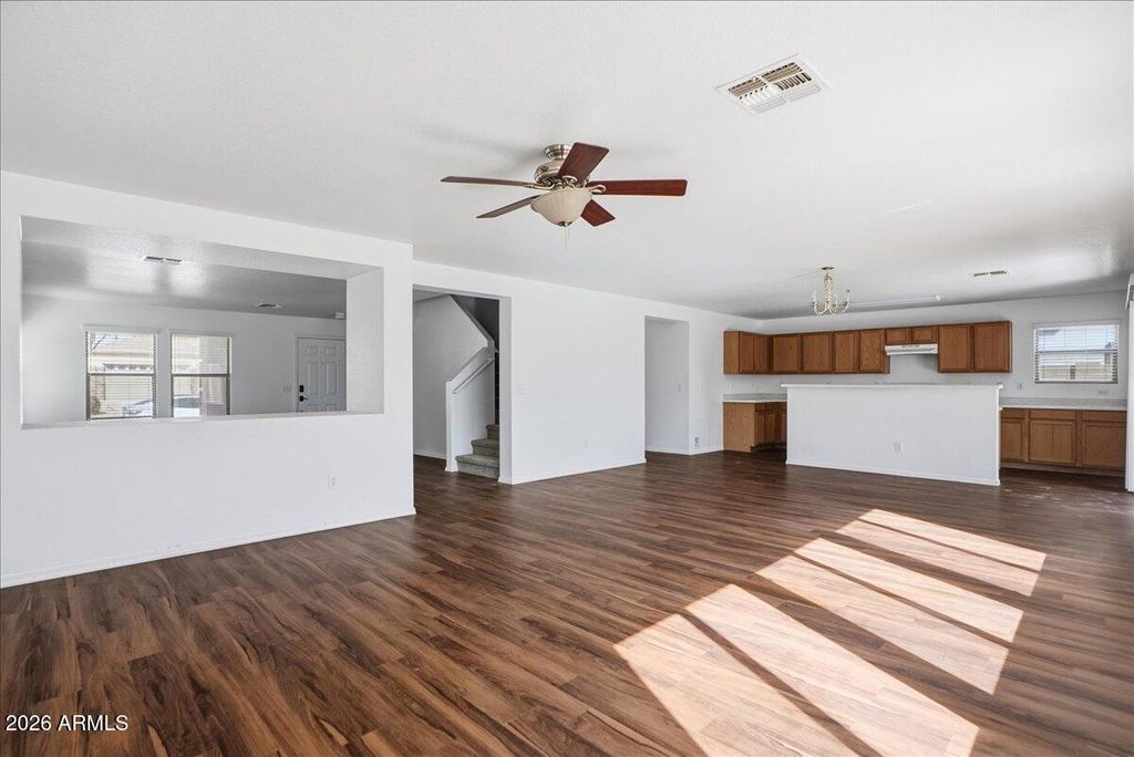 Image 3 of property listing at 19705 E EMPEROR Boulevard, Queen Creek, AZ 85142