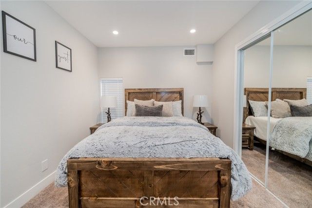 707 Rocky, Crestline, CA 92325