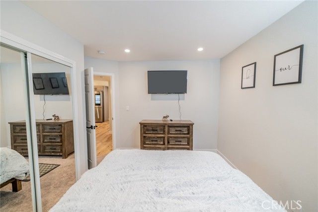 707 Rocky, Crestline, CA 92325