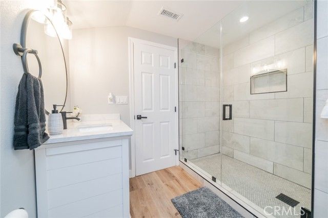 707 Rocky, Crestline, CA 92325