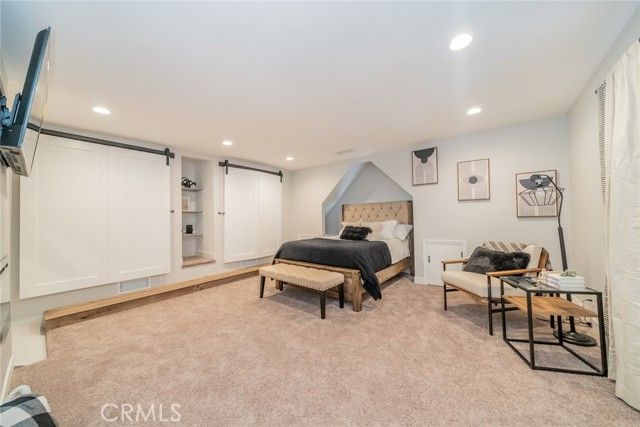 707 Rocky, Crestline, CA 92325