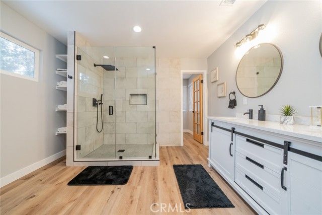 707 Rocky, Crestline, CA 92325