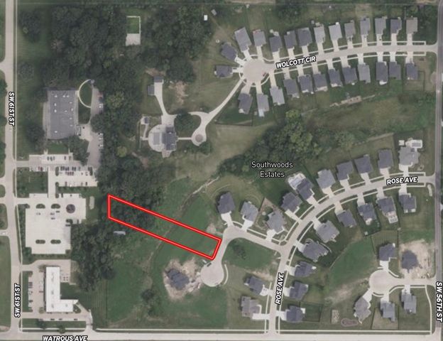 5815 Rose Circle, Des Moines, IA 50321