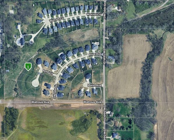 5815 Rose Circle, Des Moines, IA 50321