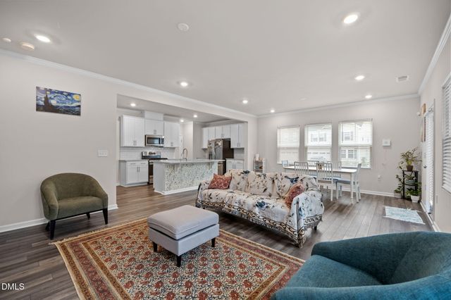 1866 Porch Swing Way, Apex, NC 27502