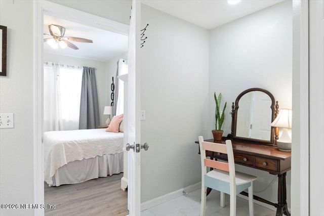 8550 TOUCHTON Road 918, Jacksonville, FL 32216