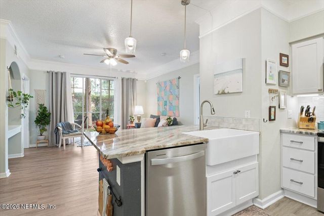 8550 TOUCHTON Road 918, Jacksonville, FL 32216