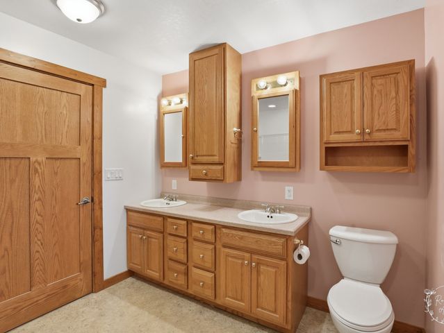 3143 W 1500N Road, Kankakee, IL 60901