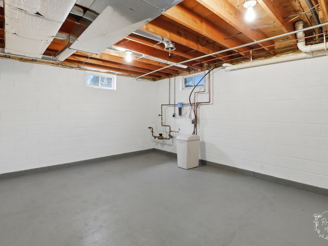 3143 W 1500N Road, Kankakee, IL 60901