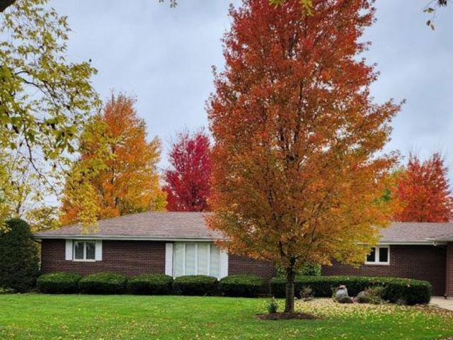 3143 W 1500N Road, Kankakee, IL 60901