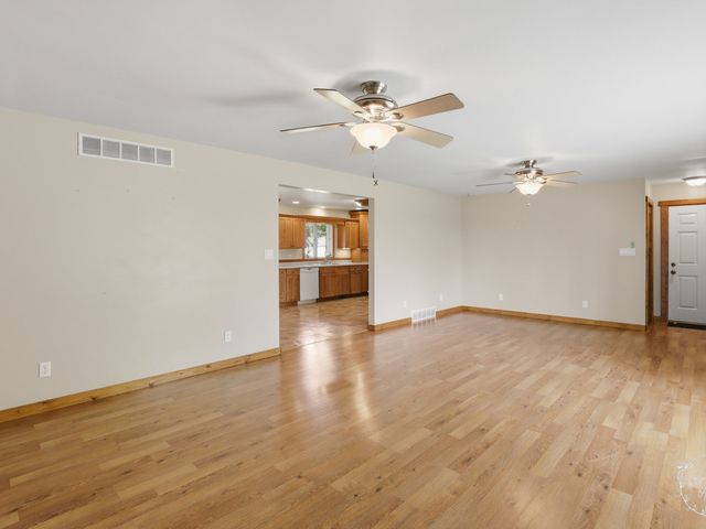 3143 W 1500N Road, Kankakee, IL 60901