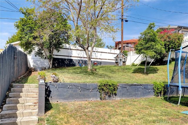 4265 Yosemite, Los Angeles, CA 90065