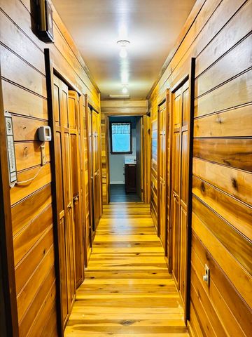 1265 Thornton Road, Russell Springs, KY 42642