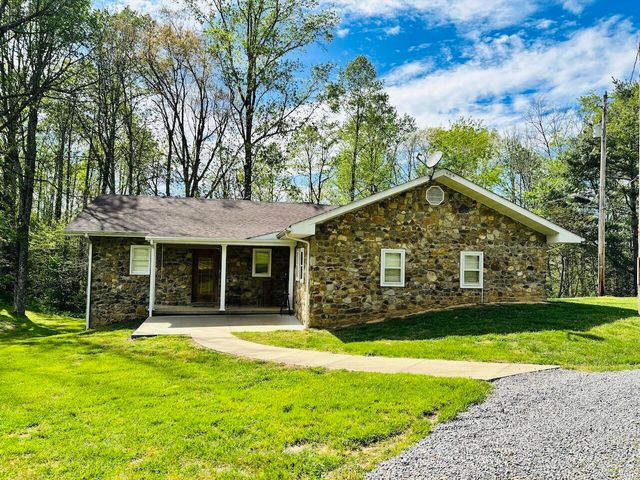 1265 Thornton Road, Russell Springs, KY 42642