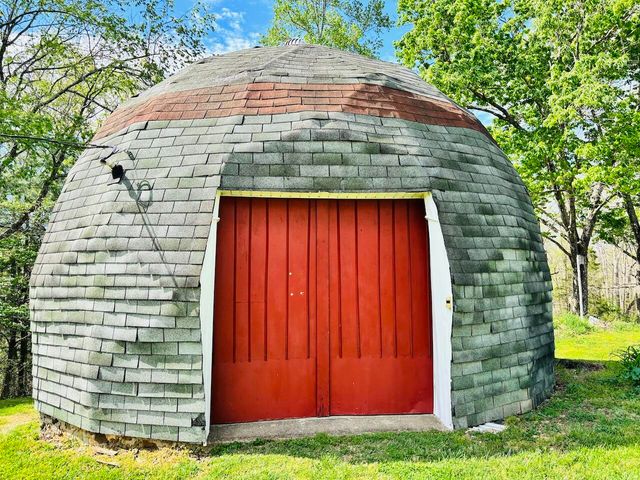 1265 Thornton Road, Russell Springs, KY 42642